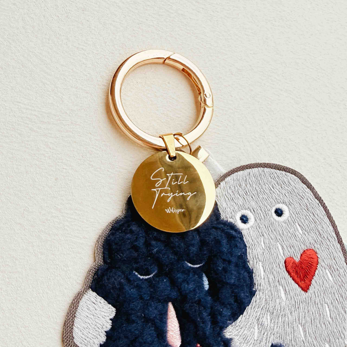我不用假裝沒事｜慌慌 × 慢慢｜刺繡 Teddy絨吊飾