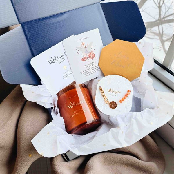 Lucky Bloom｜希臘綻放幸運｜藏字香氛蠟燭×星塵許願杯墊×手環禮盒