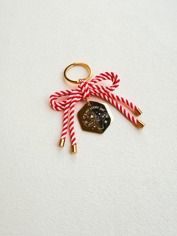 07DFCC06-94AC-4679-B717-6083DBE4E7ED It’s my lucky day|2026限量新年吊飾 ( 贈品 )
